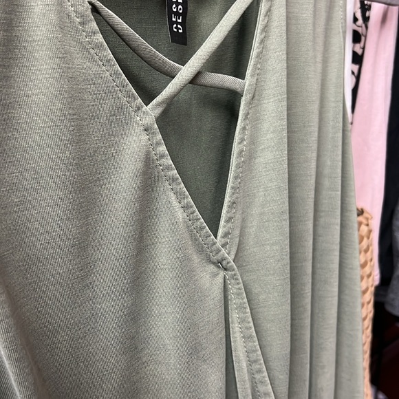 Design Lab Tank - Picture 4 of 6